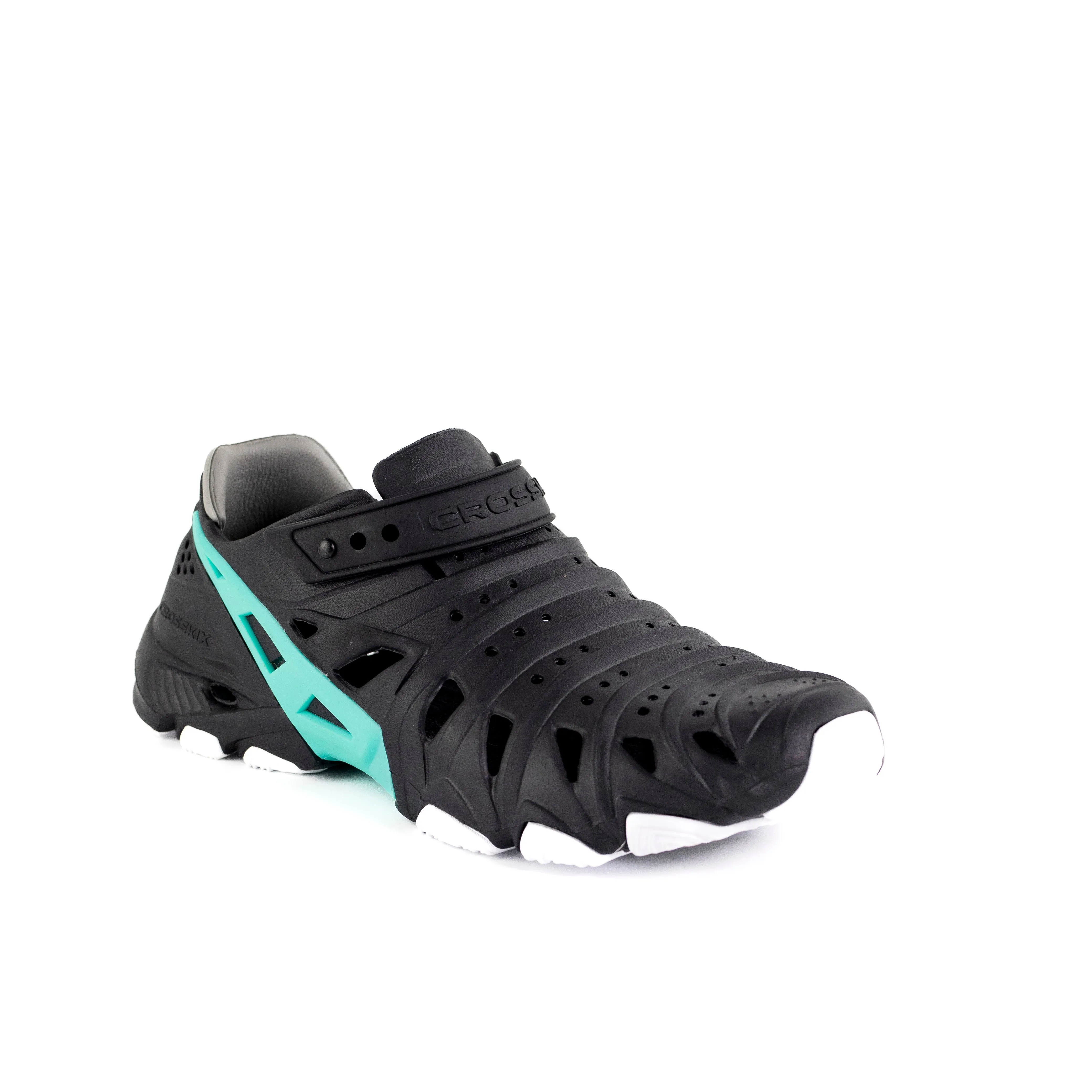 2.0 Closed Toe Water Shoes for Men by CROSSKIX