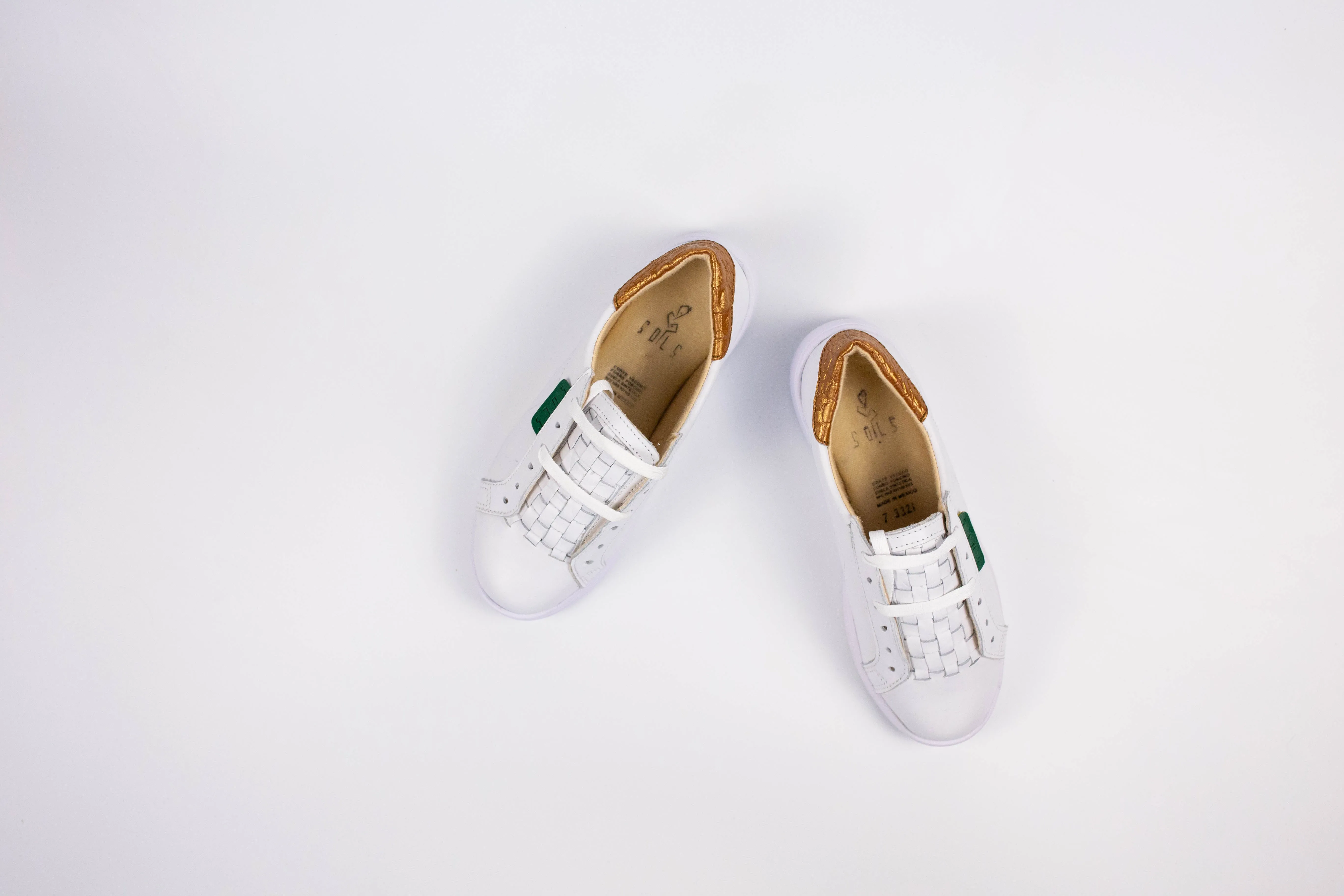 Bety Tennis Shoes (White)