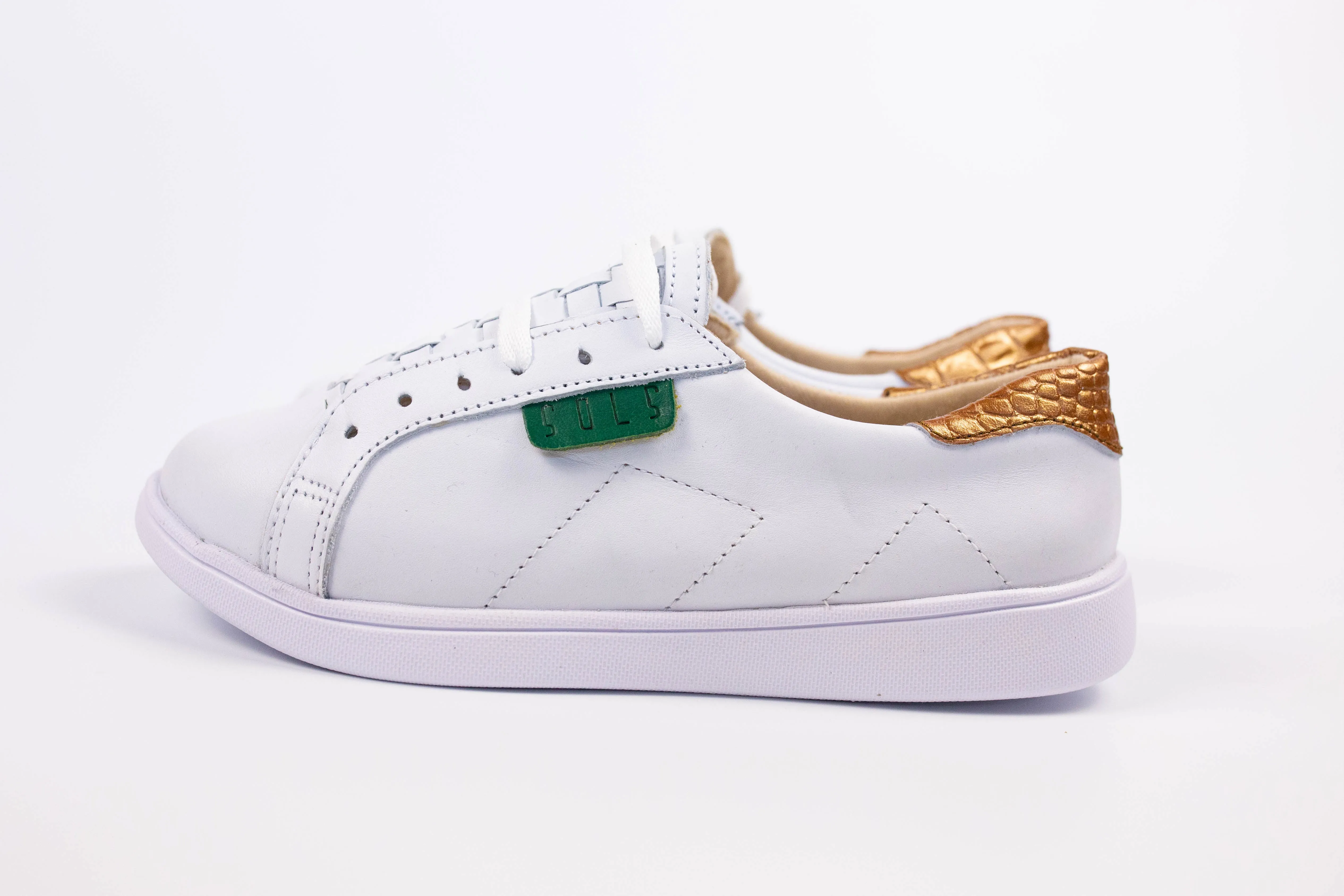 Bety Tennis Shoes (White)