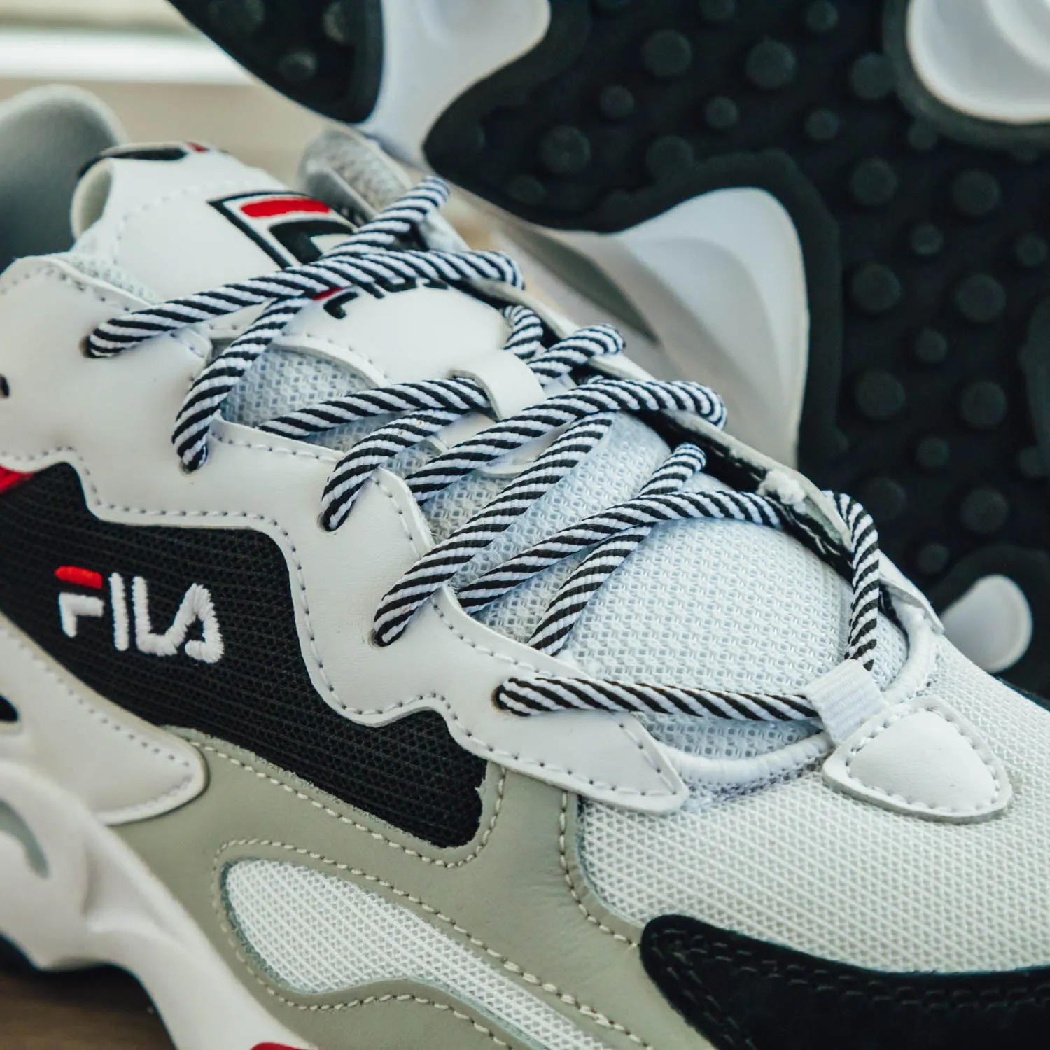 Fila RAY TRASER WHITE/BLACK/HIGHRICE