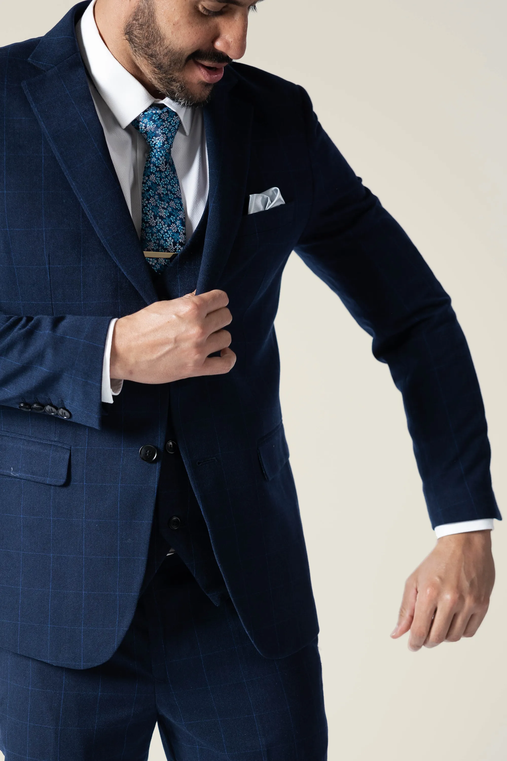 Mens Duke Of Navy Suit