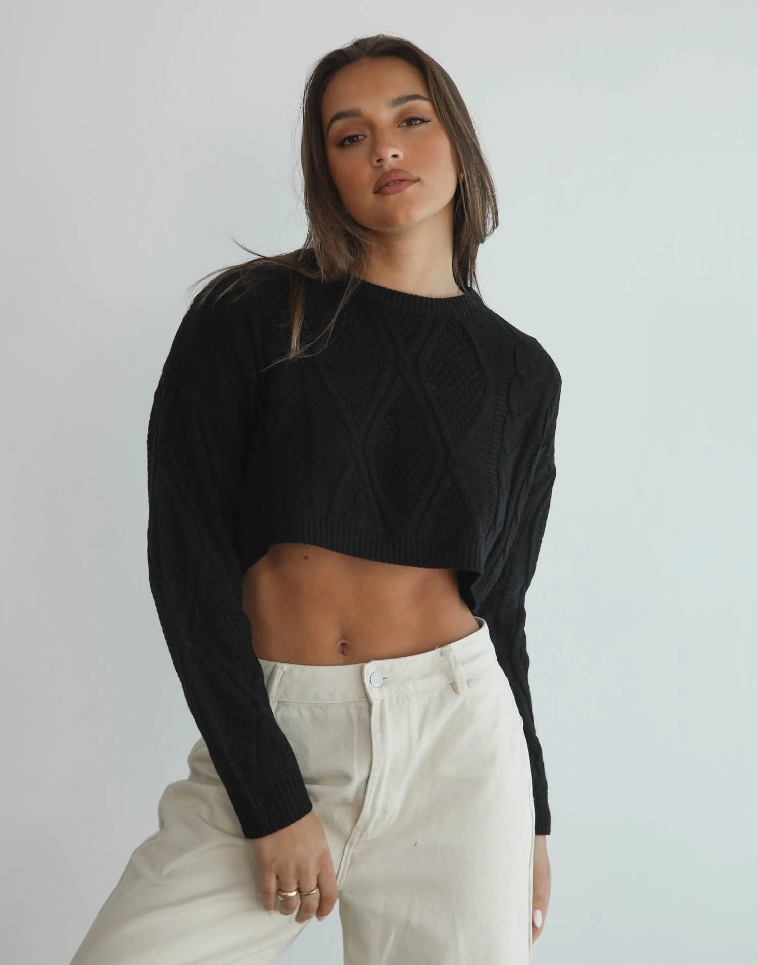 Stanton Cropped Jumper (Black)