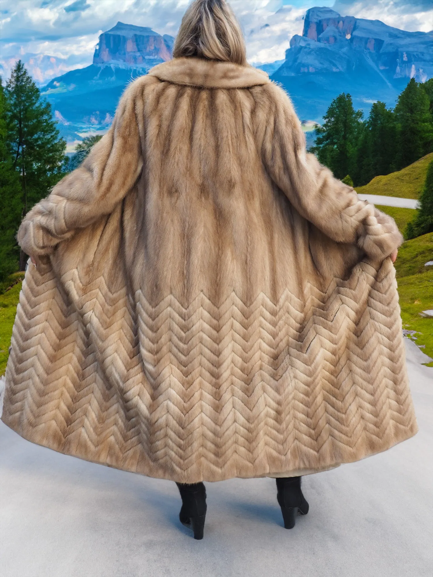 Stunning Pastel Canadian Mink Fur Coat Herring Bone Design 50" Long M